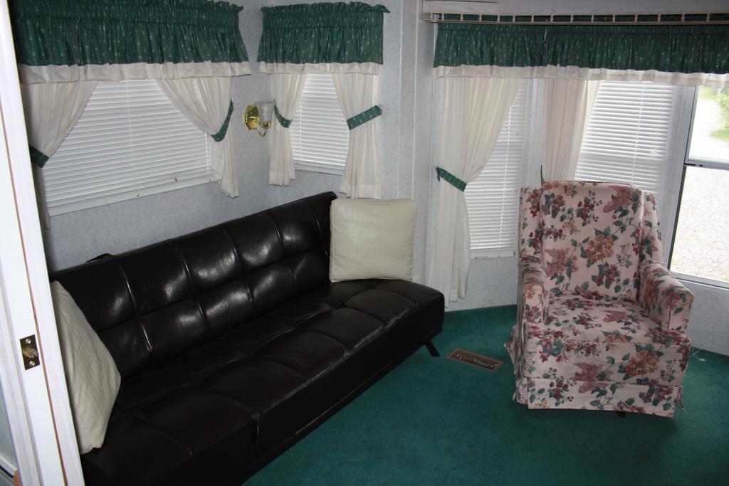 Robert'S Roost Rv Park Resort Quesnel Ngoại thất bức ảnh