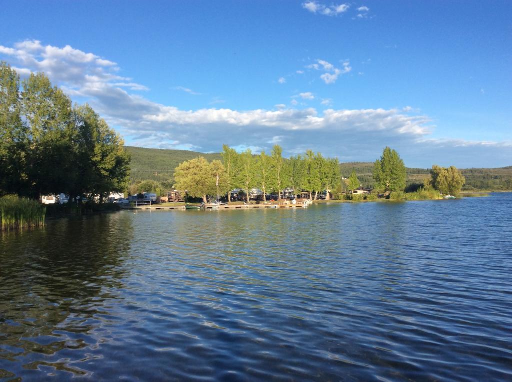 Robert'S Roost Rv Park Resort Quesnel Ngoại thất bức ảnh