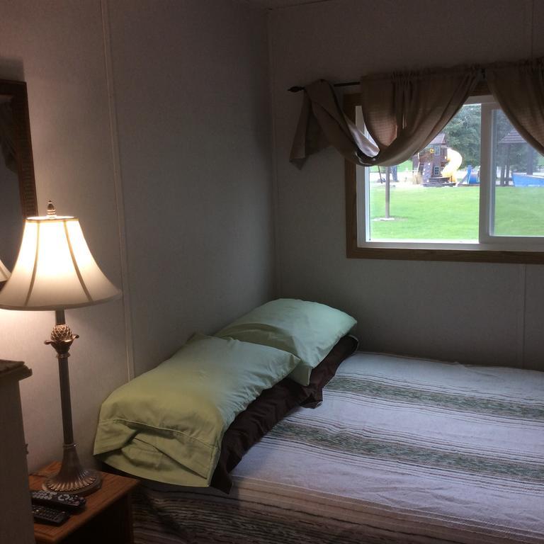 Robert'S Roost Rv Park Resort Quesnel Ngoại thất bức ảnh