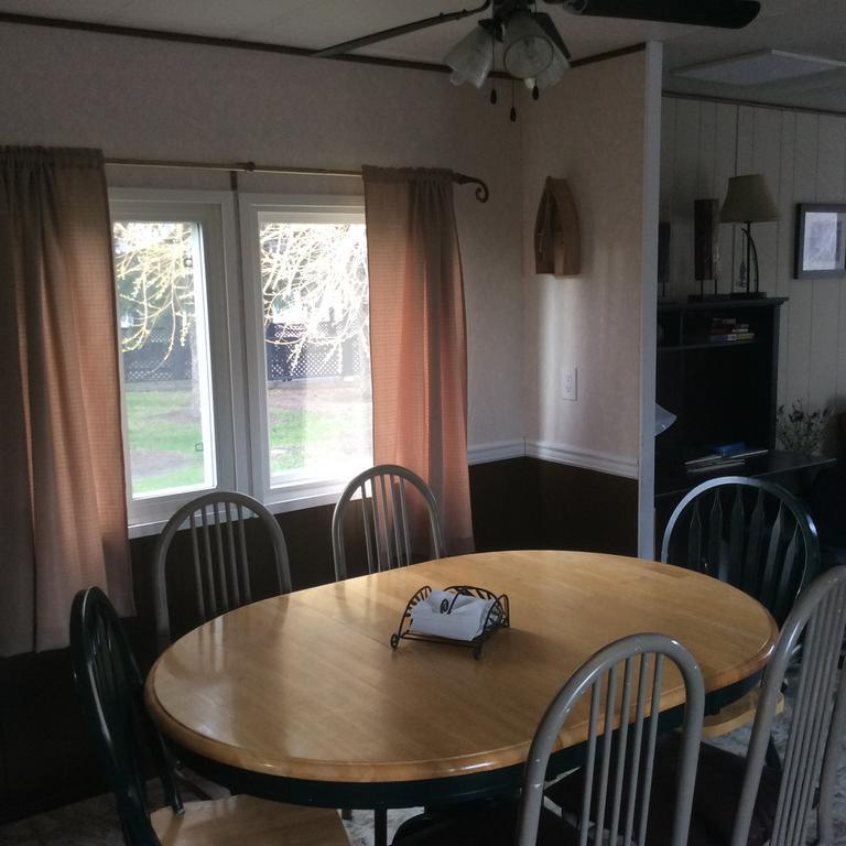 Robert'S Roost Rv Park Resort Quesnel Ngoại thất bức ảnh